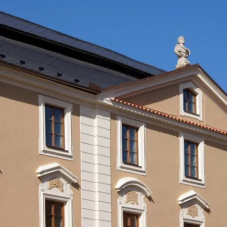 Aparthotel Palace *
