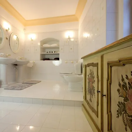 Palace 4* קונטה הורה