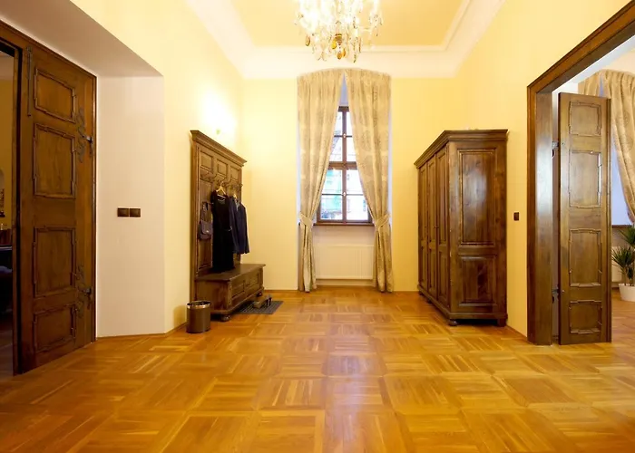 Aparthotel Palace 4*